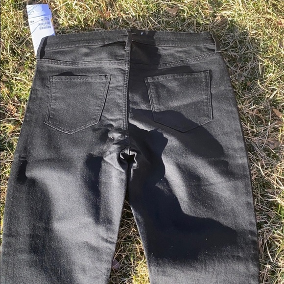 Skinny Fit Jeans - Picture 5 of 8